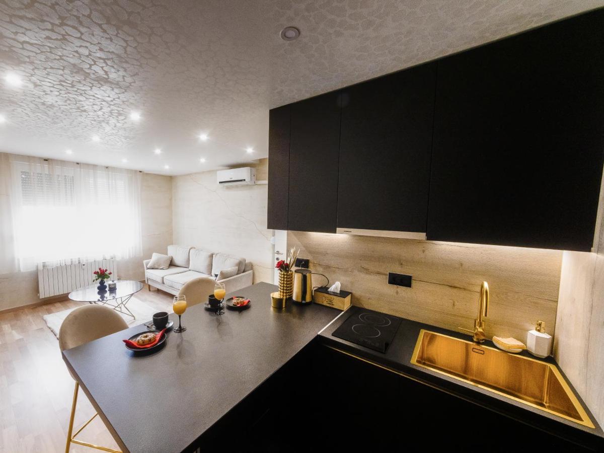 武科瓦尔Apartman Stari Toranj II公寓 外观 照片